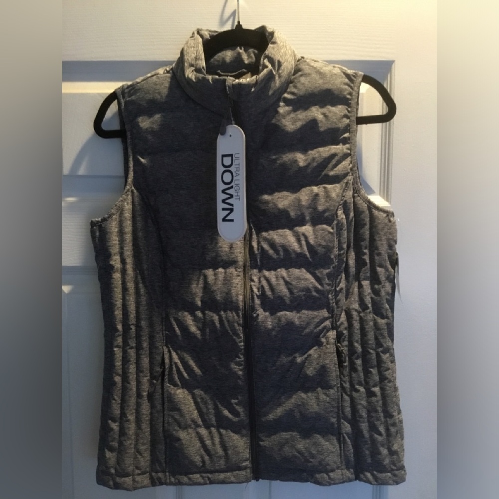 NEW HeatKeep Ultra Light Down Vest- Medium